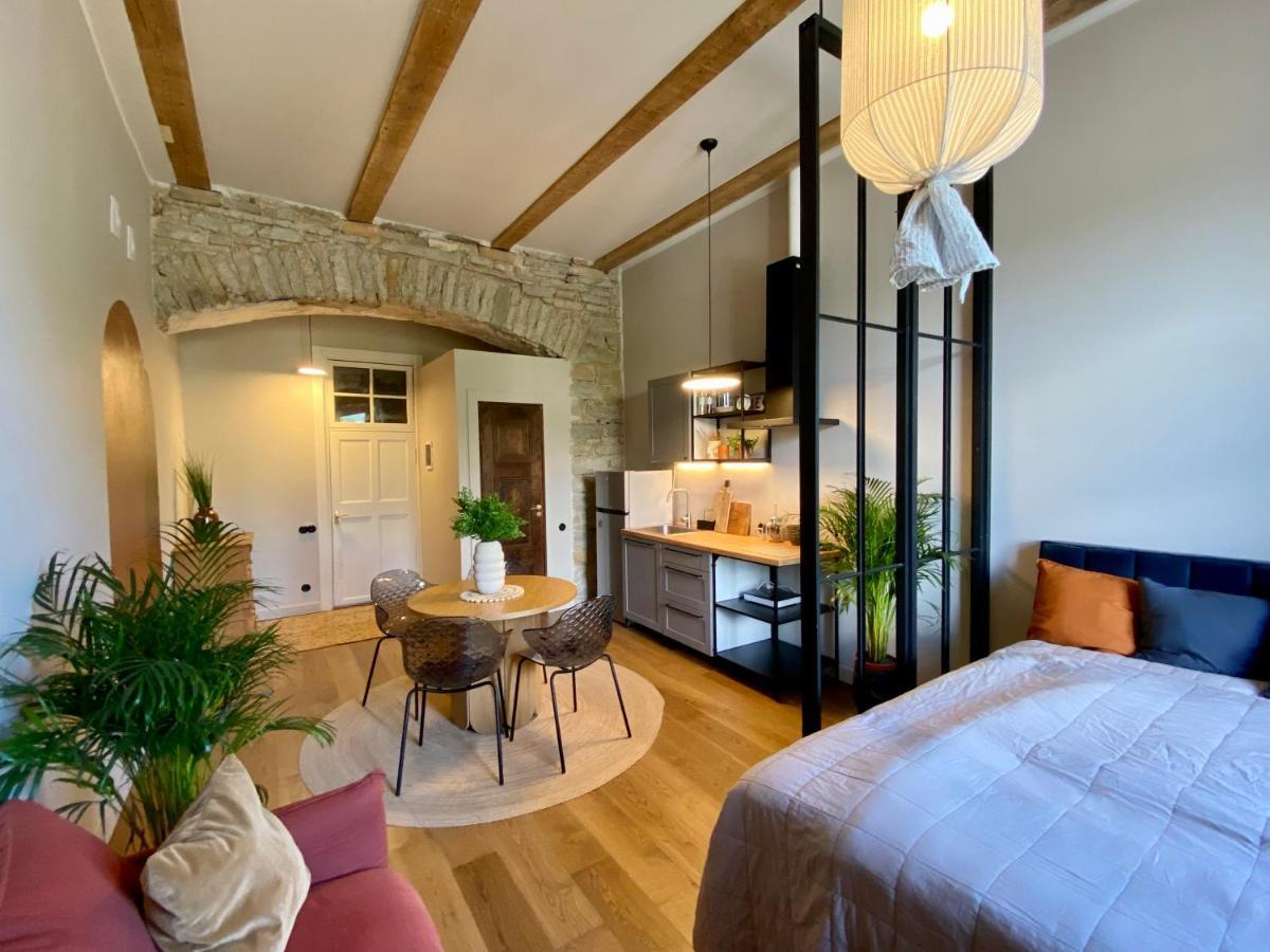 Apartment Vintage Charm Apt 1